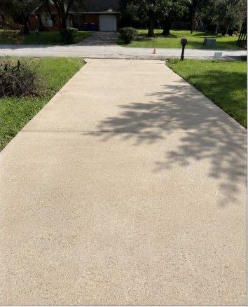 Concrete Driveway after cleaning